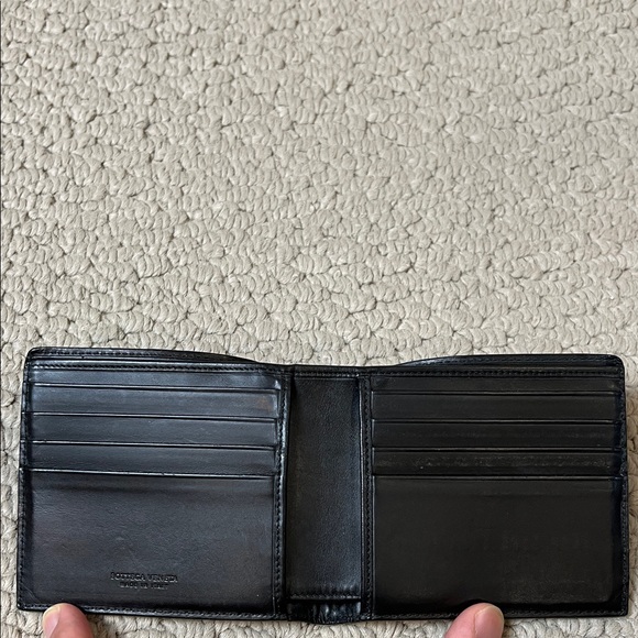 Bottega Veneta Black Woven Leather Card Holder - Picture 3 of 7